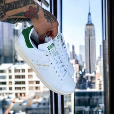 Adidas Stain Smith Homer Simpsons