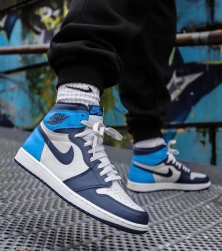 Jordan 1 OBSIDAN UNC with Kit Extra (laces)