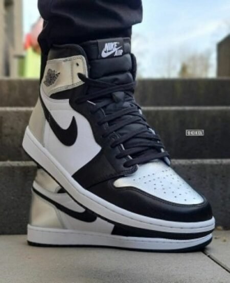 Jordan 1 Retro Silver Toe