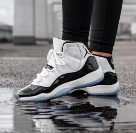 Jordan 11 Concord AJ11 Black white