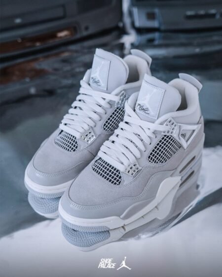 Jordan Retro 4 Frozen Moments