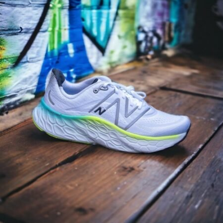 New Balance fresh foam x More v4 White