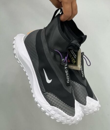 Nike ACG Mountain Fly Gore Tex Black White