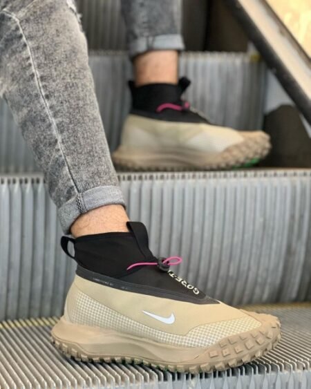 Nike ACG Mountain Fly Gore Tex Khaki Black