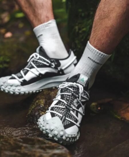 Nike ACG Mountain Fly Low Se Shoes White