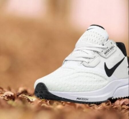 Nike Air Zoom Running Shoes white black