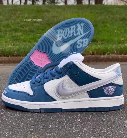 Nike SB Dunk Low Born X Raised with Extra laces inside