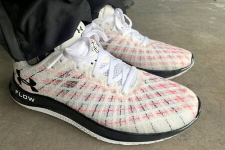 Under Armour Flow Velocity Wind 2 white